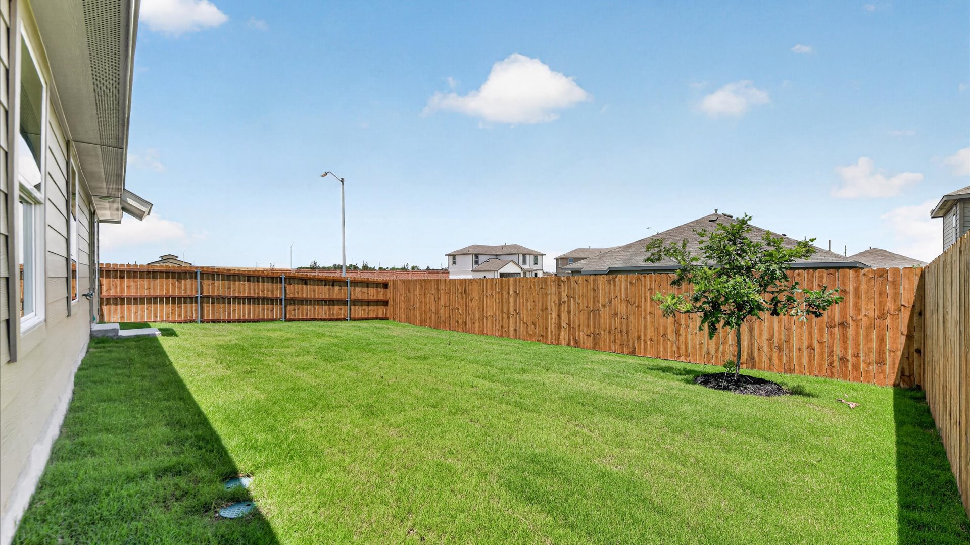 Spacious backyard