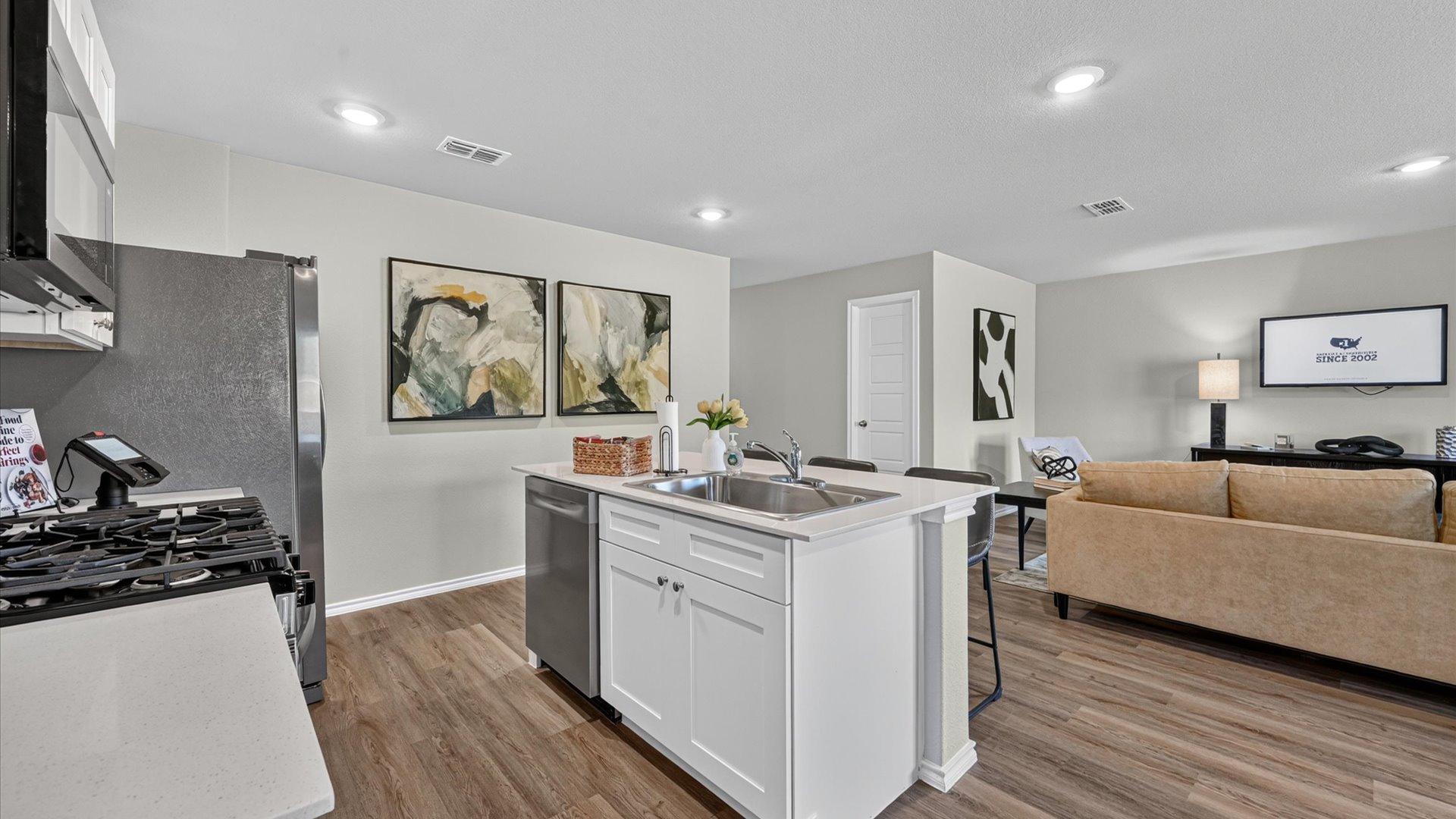 Kitchen with island