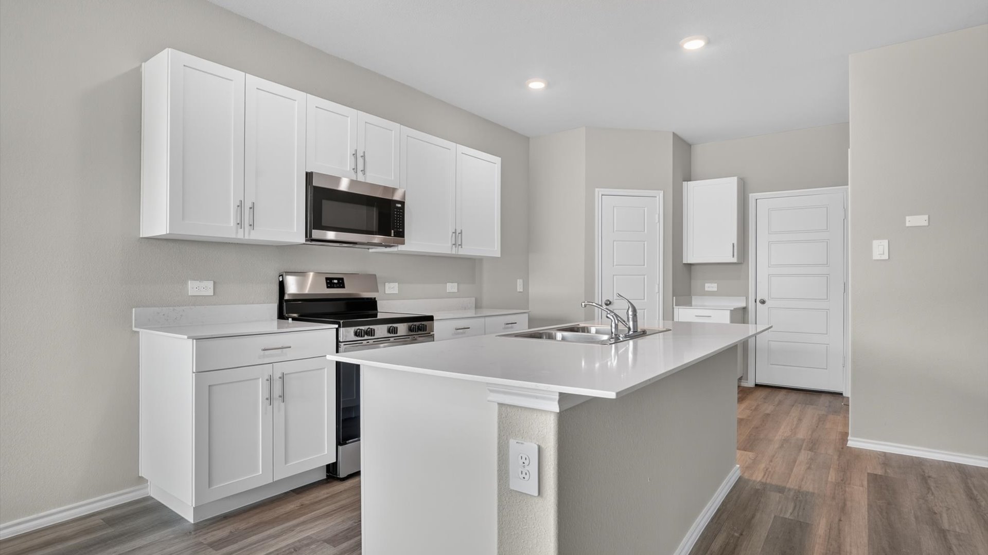 Open kitchen