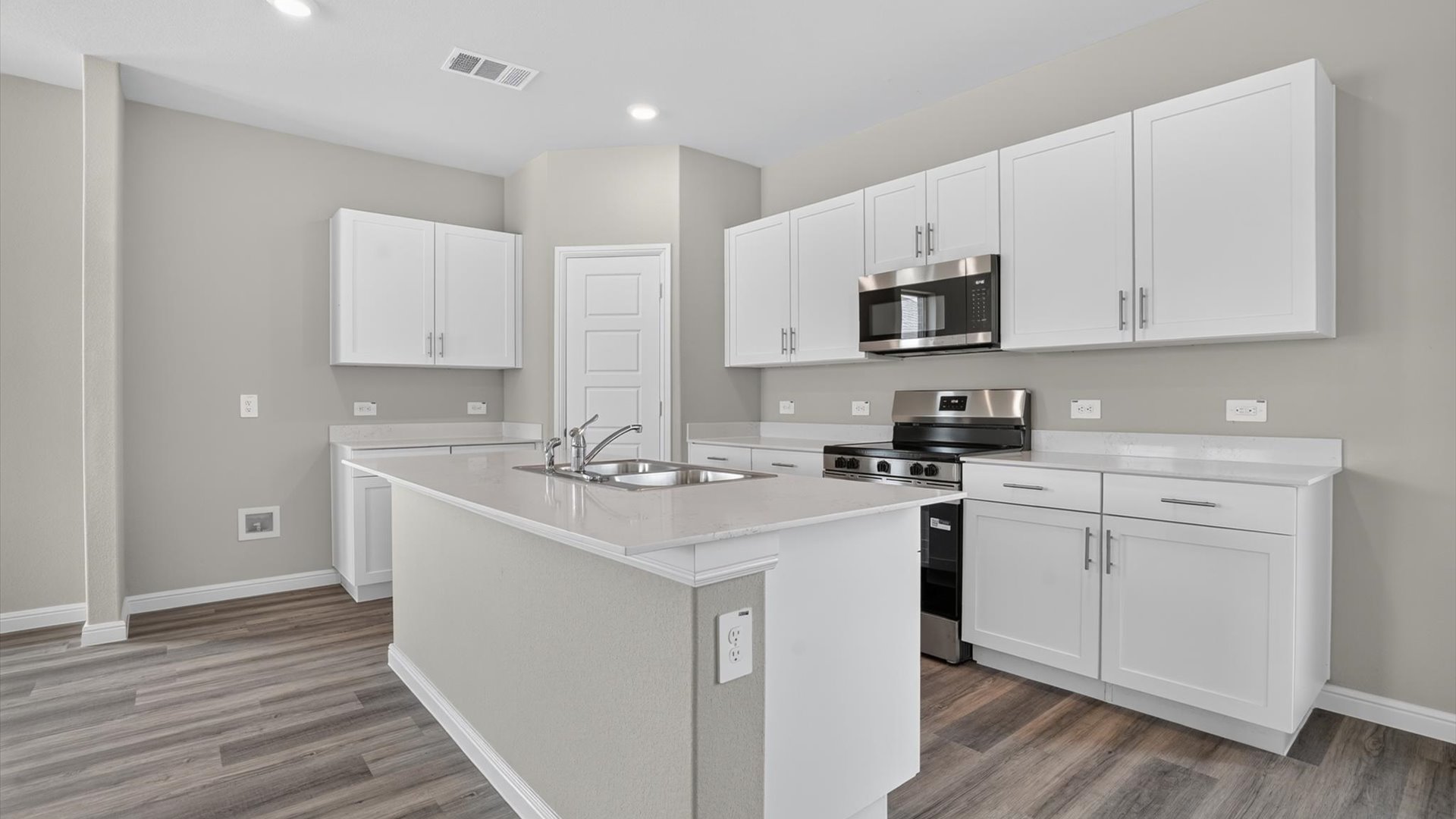 Open kitchen
