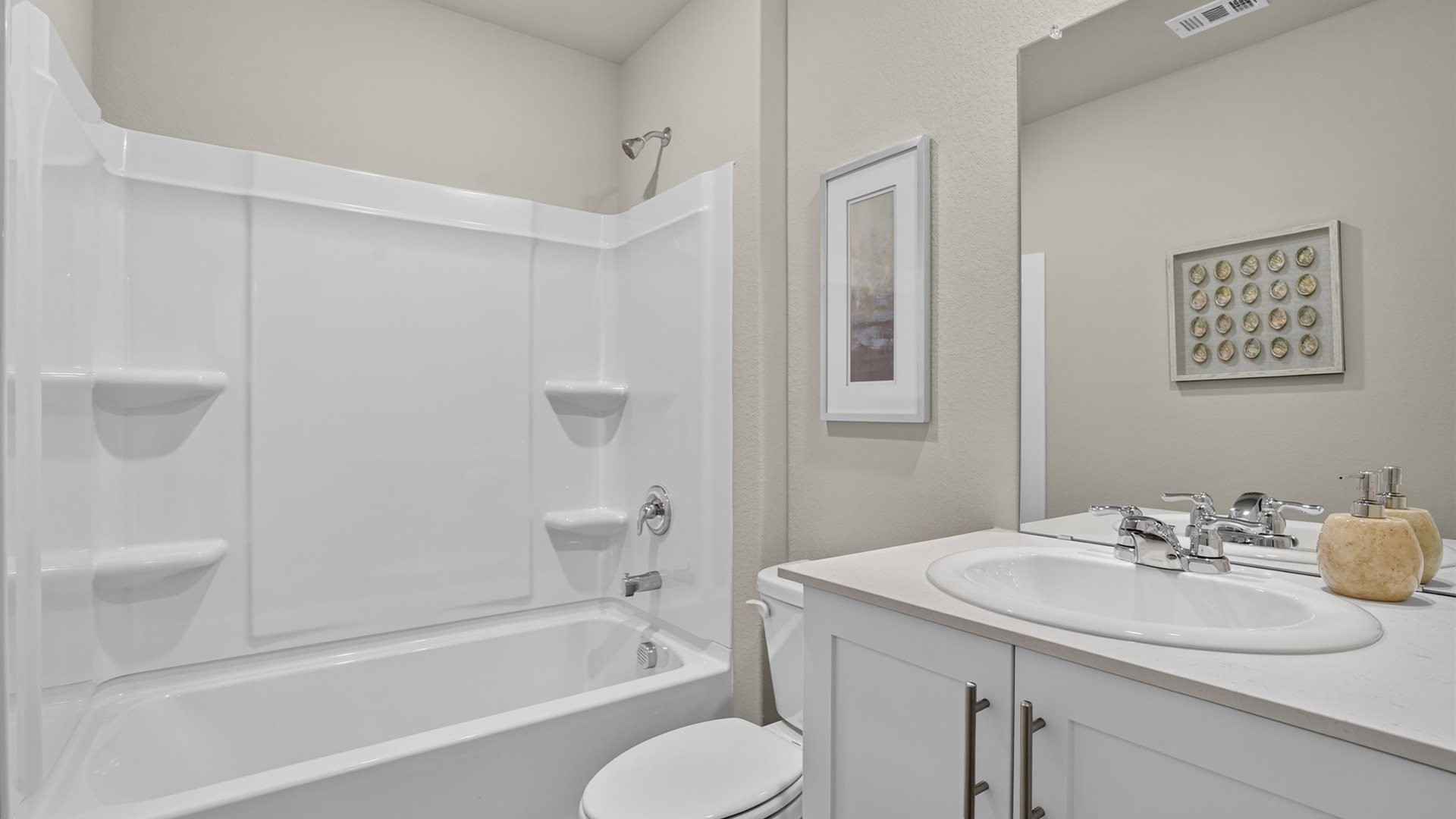 Bath 2 with bathtub/shower combination and spacious vanity