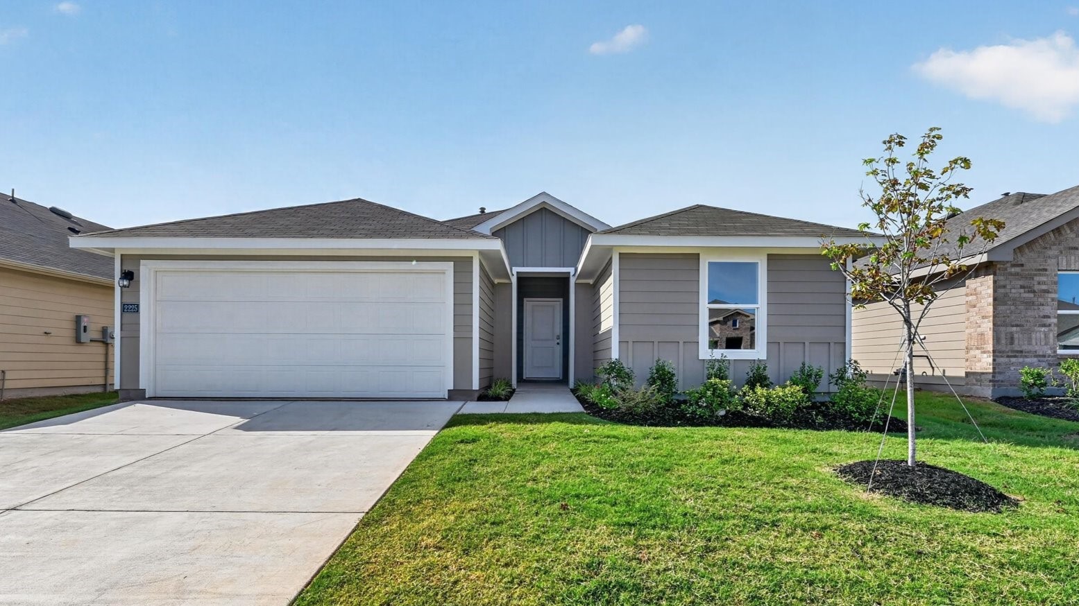 2225 Johnny Cash Drive exterior