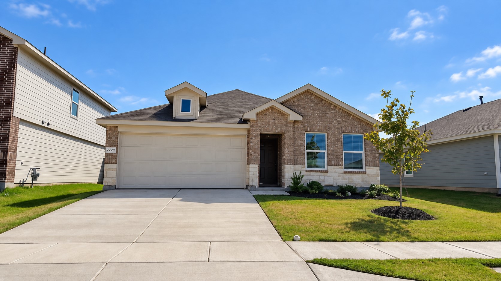 2229 Waylon Drive