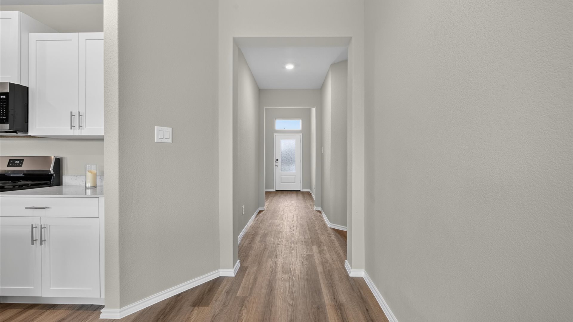 Front foyer and hallway