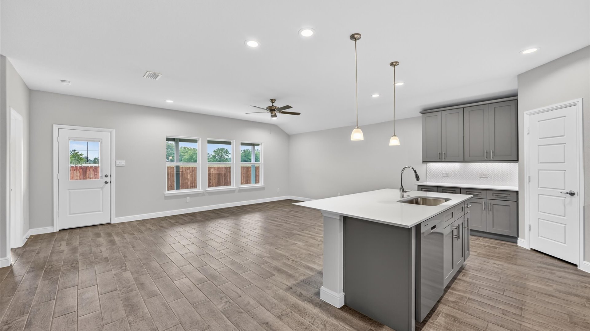 Kitchen with island
