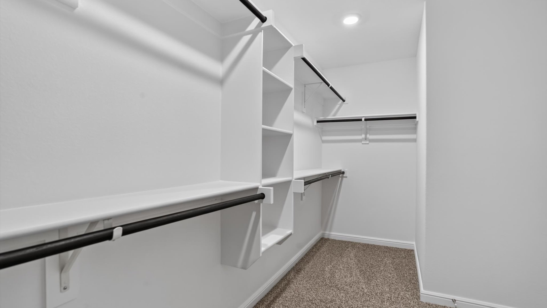 Closet 1