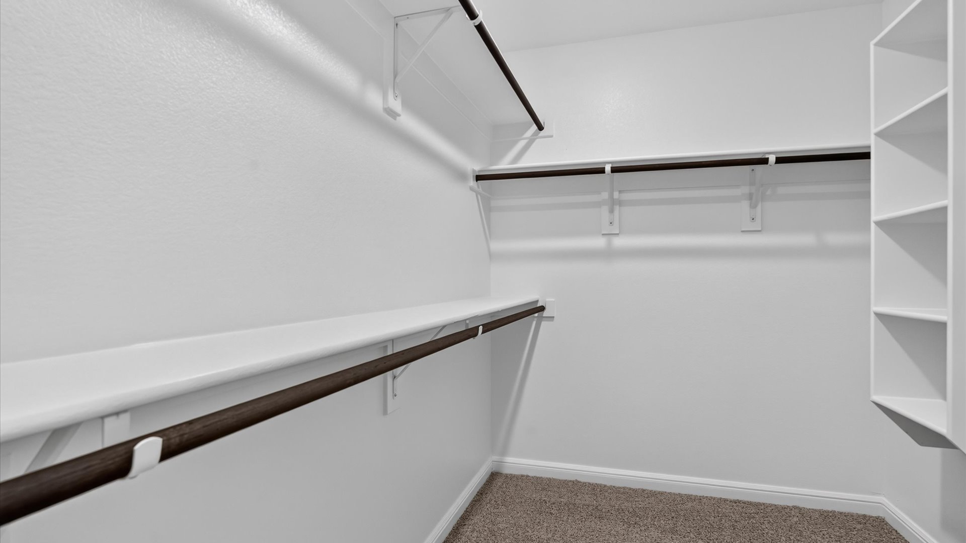 Closet 1