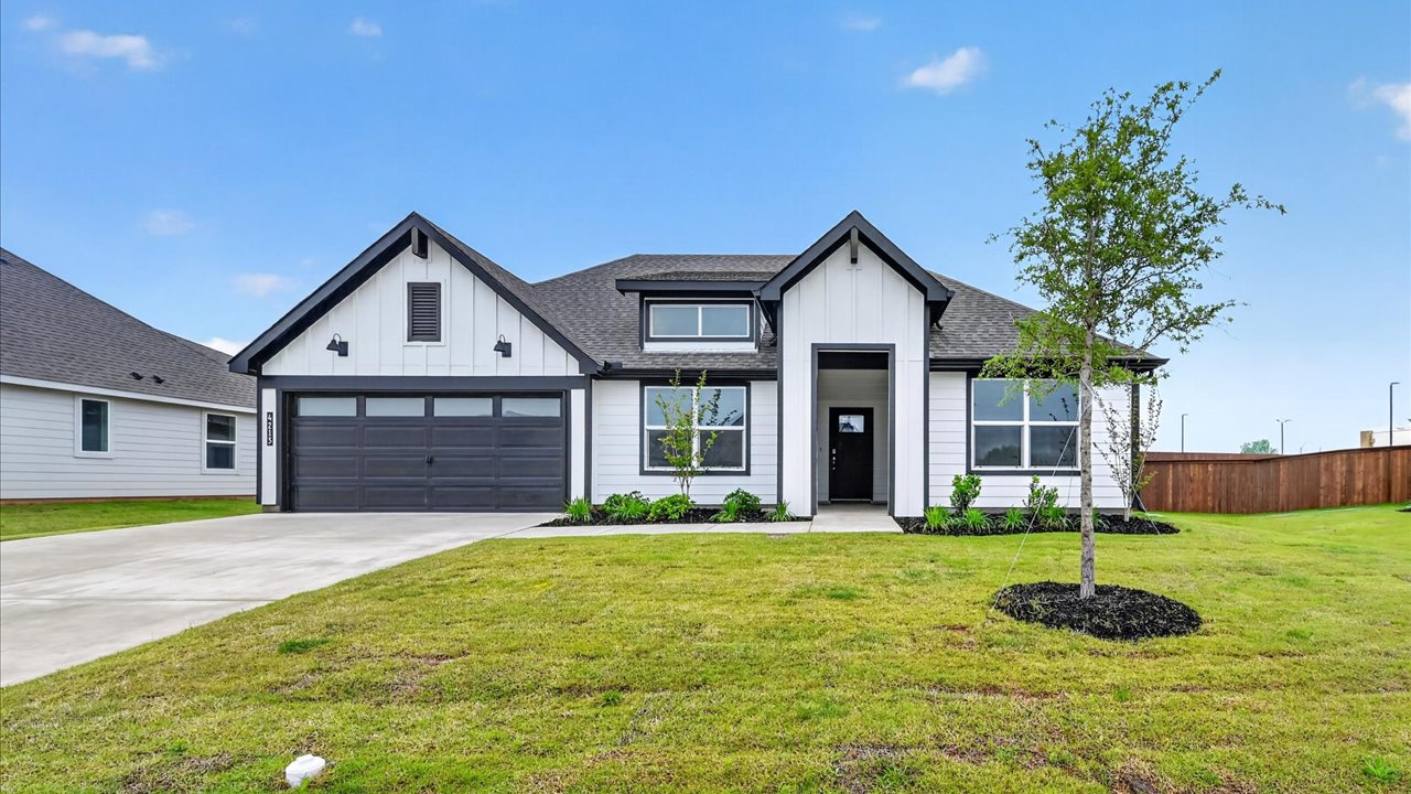 4213 Cornerstone Circle exterior