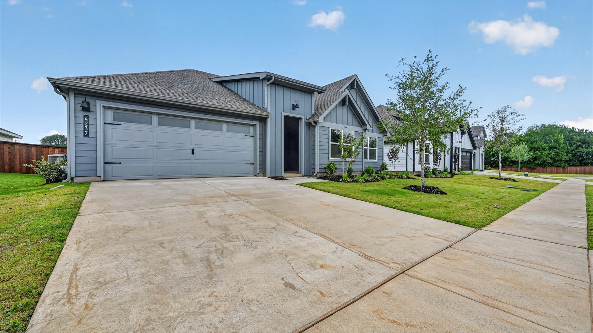 Single story home