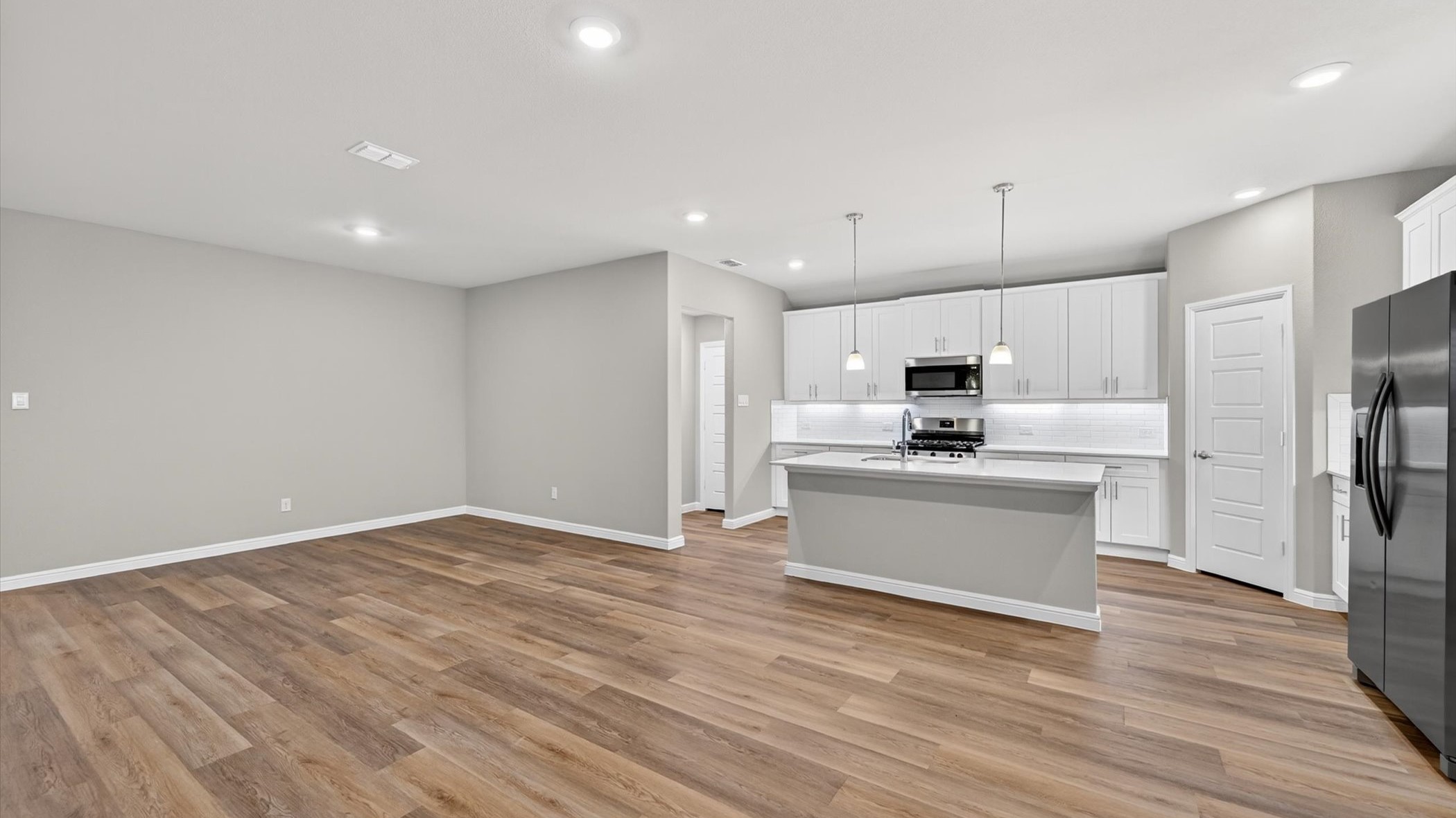 Spacious open kitchen