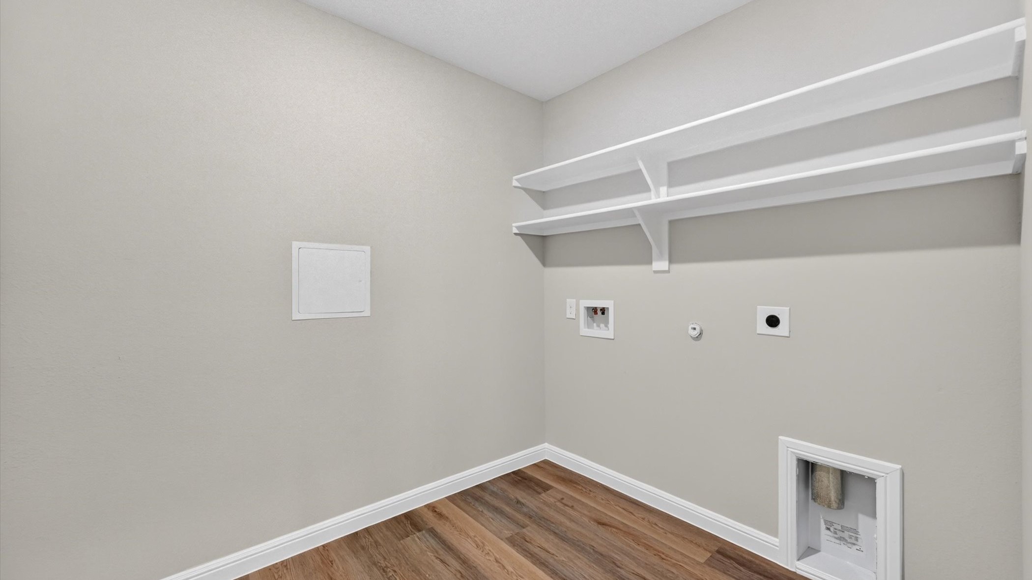 Laundry room and utility closet space