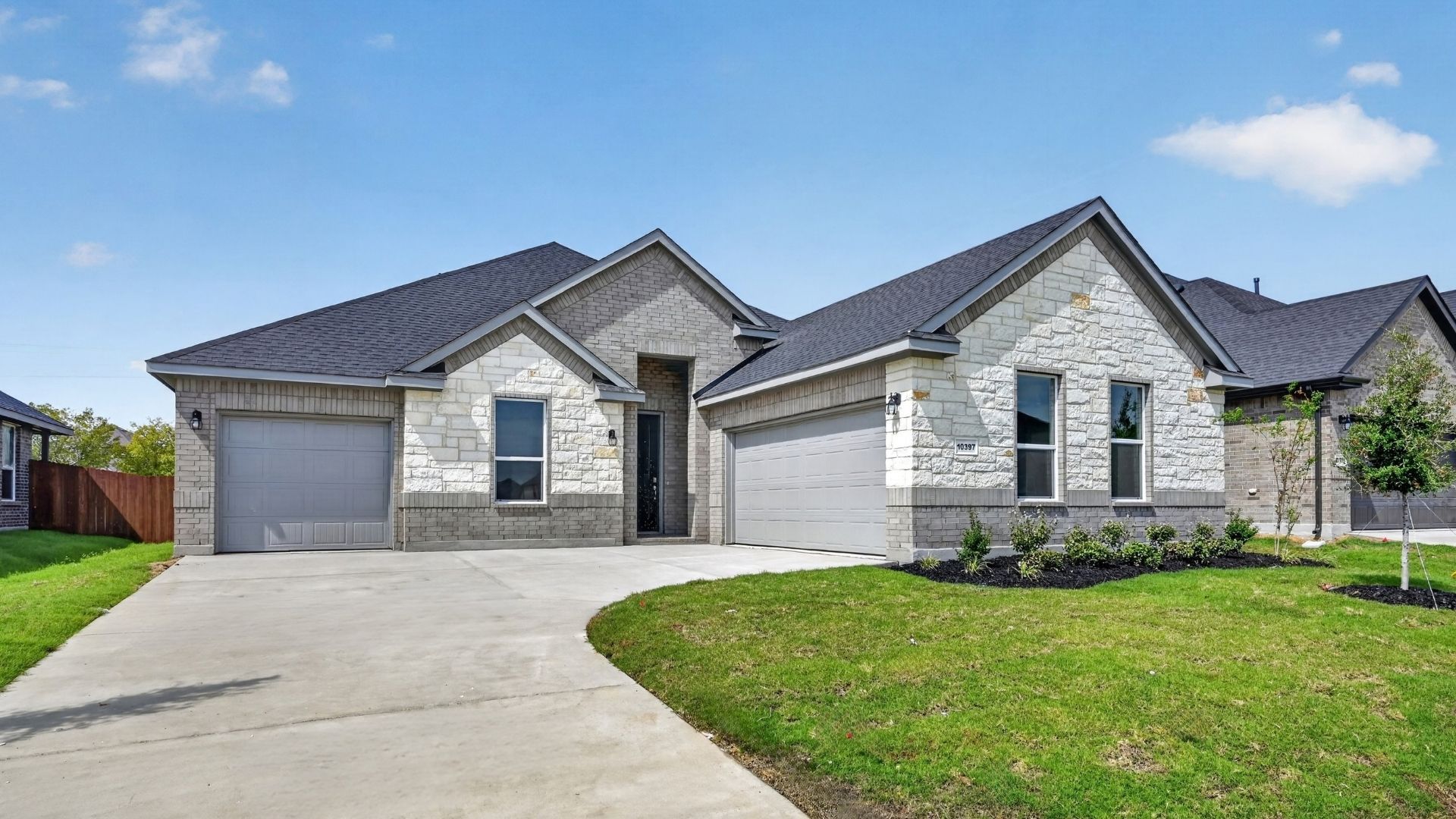 Granbury single-story home