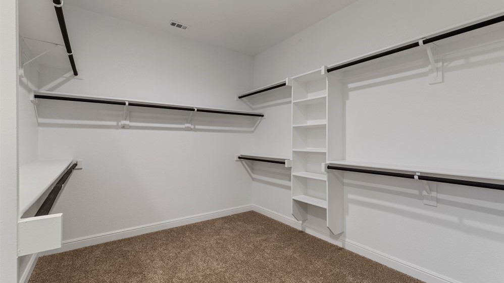Walk-in closet