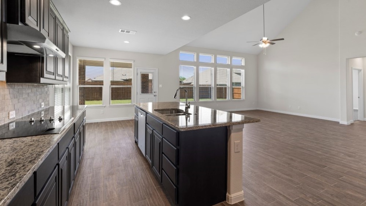 514 Edin Ranch Houses For Sale in Arlington, TX | Eden Ranch | D.R. Horton