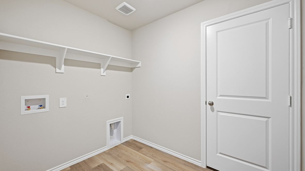 Laundry and utility closet space