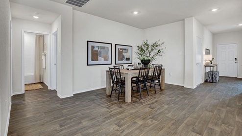 Dining Swenson Heights Lakeway Dining