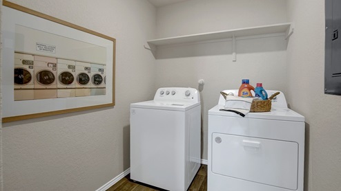 Swenson Heights Lakeway Utility Room