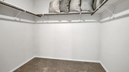 Swenson Heights Lakeway Closet