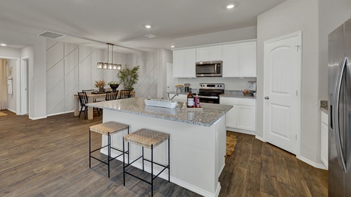 Swenson Heights Lakeway Kitchen