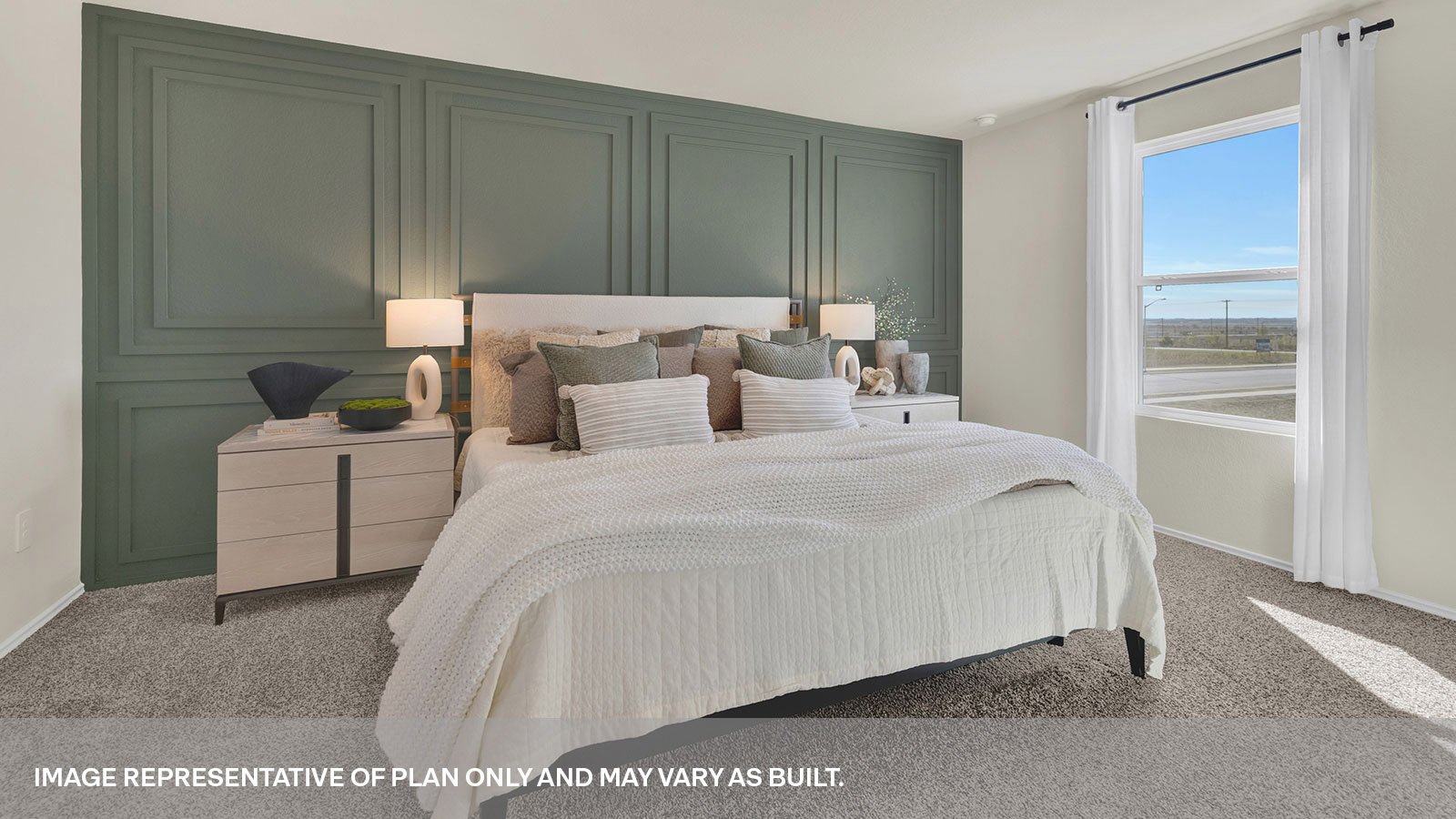 Main bedroom with carpeting and one window.