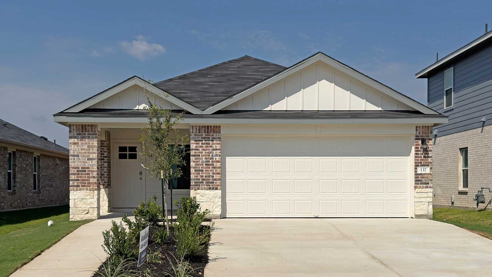 137 Morning Side Grove exterior
