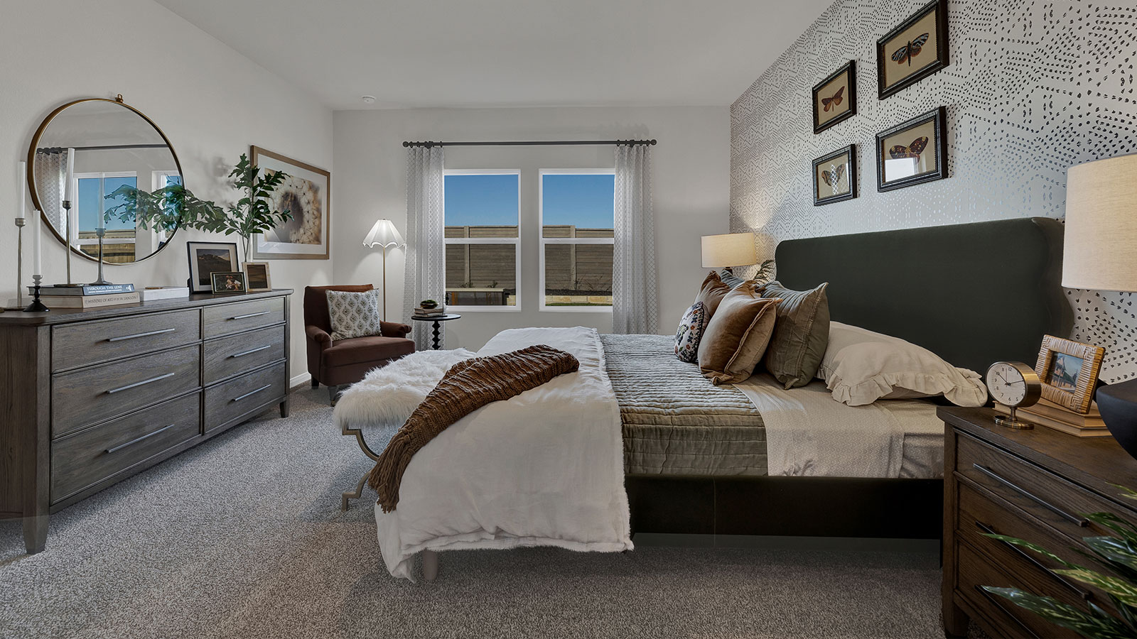 Whisper South Hanna  Bed 1