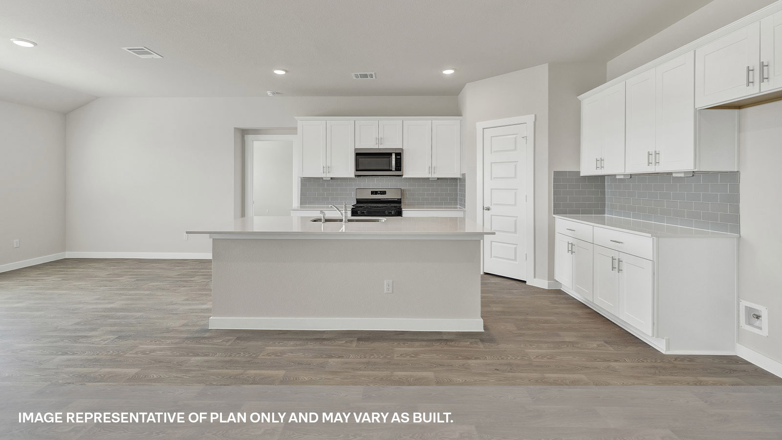 Courtland Floorplan Kitchen and Kitchen Island