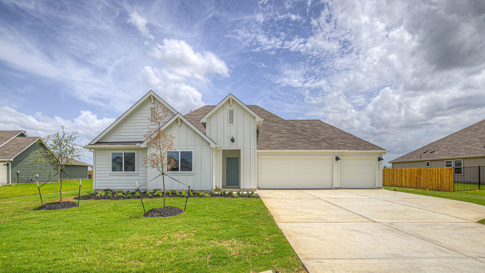 409 Kolbo Crossing Cv exterior