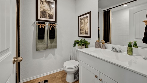 Arroyo Ranch Denton Floorplan Bathroom 2