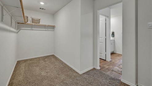 Arroyo Ranch Denton Floorplan Main Closet
