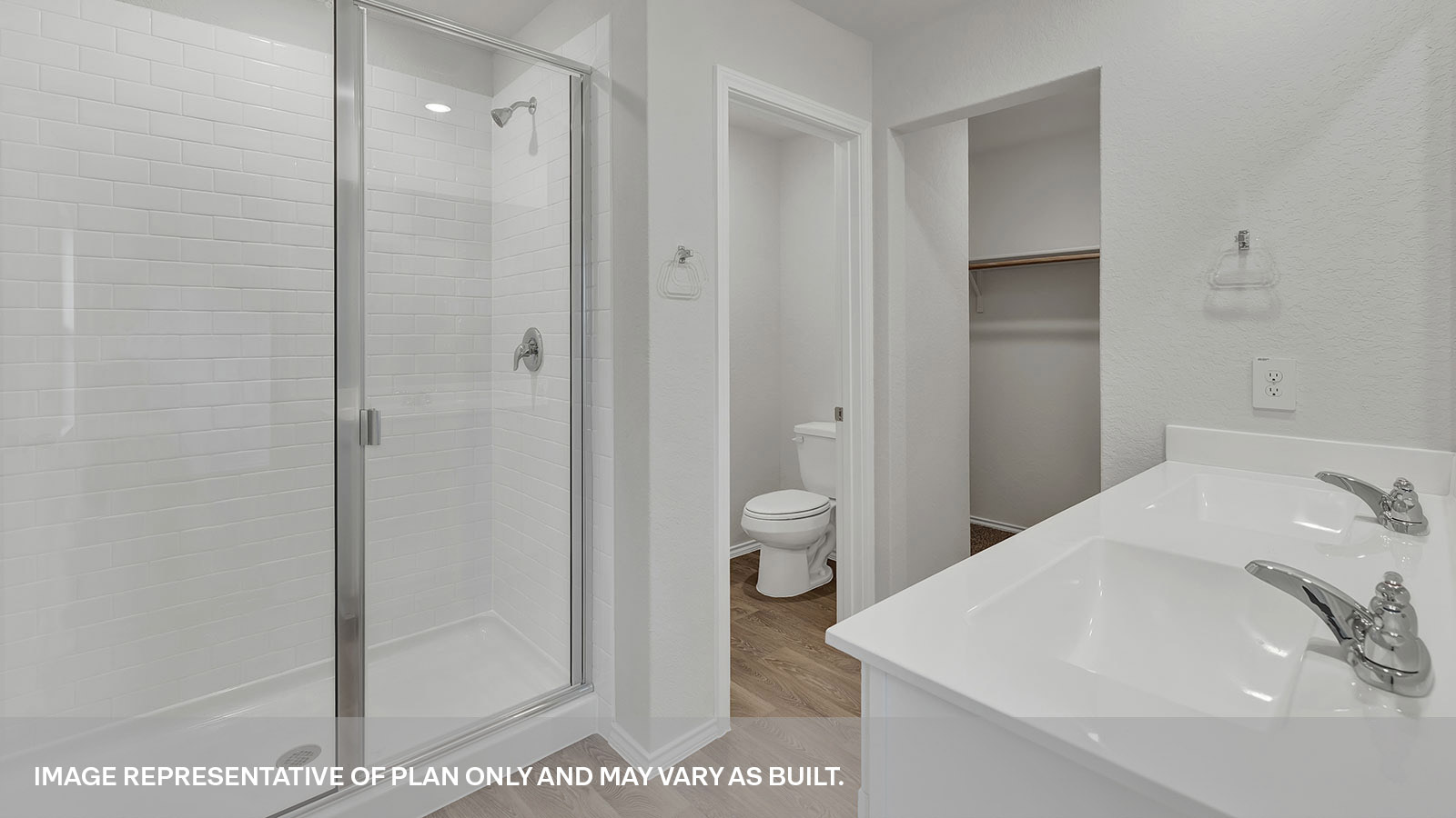 Main bathroom with a large walk-in shower and a single sink in a large vanity.