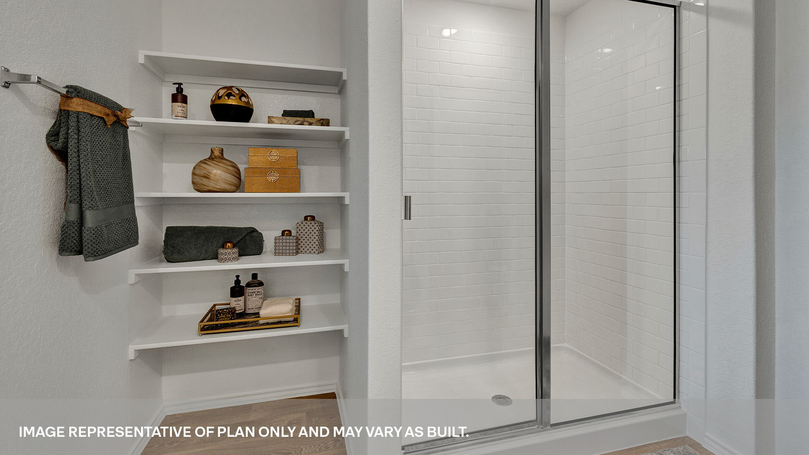 Arroyo Ranch Denton Floorplan Bathroom 1 Shower and Shelves