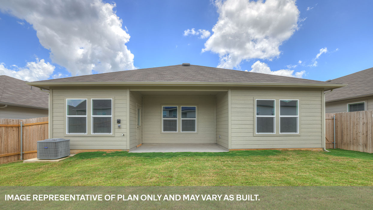 Arroyo Ranch Naples Backyard