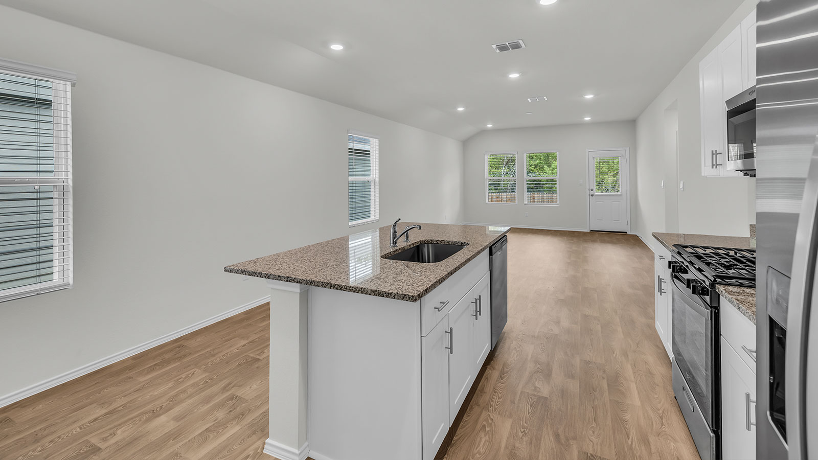 Kitchen dining living