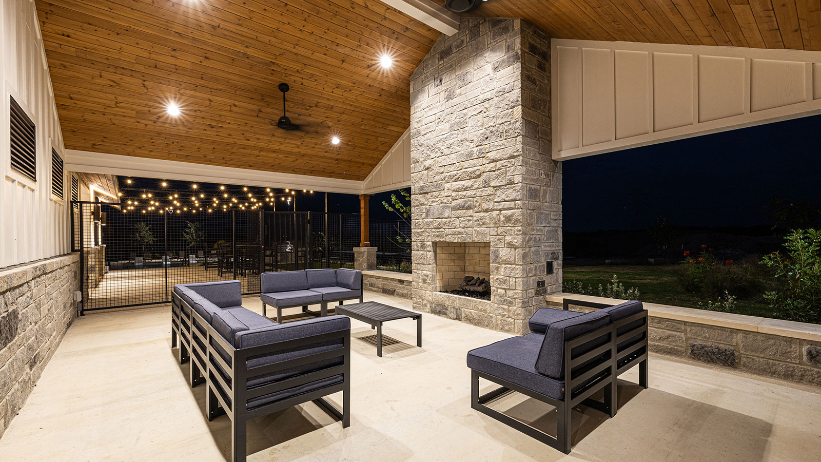 Amenity patio and fireplace