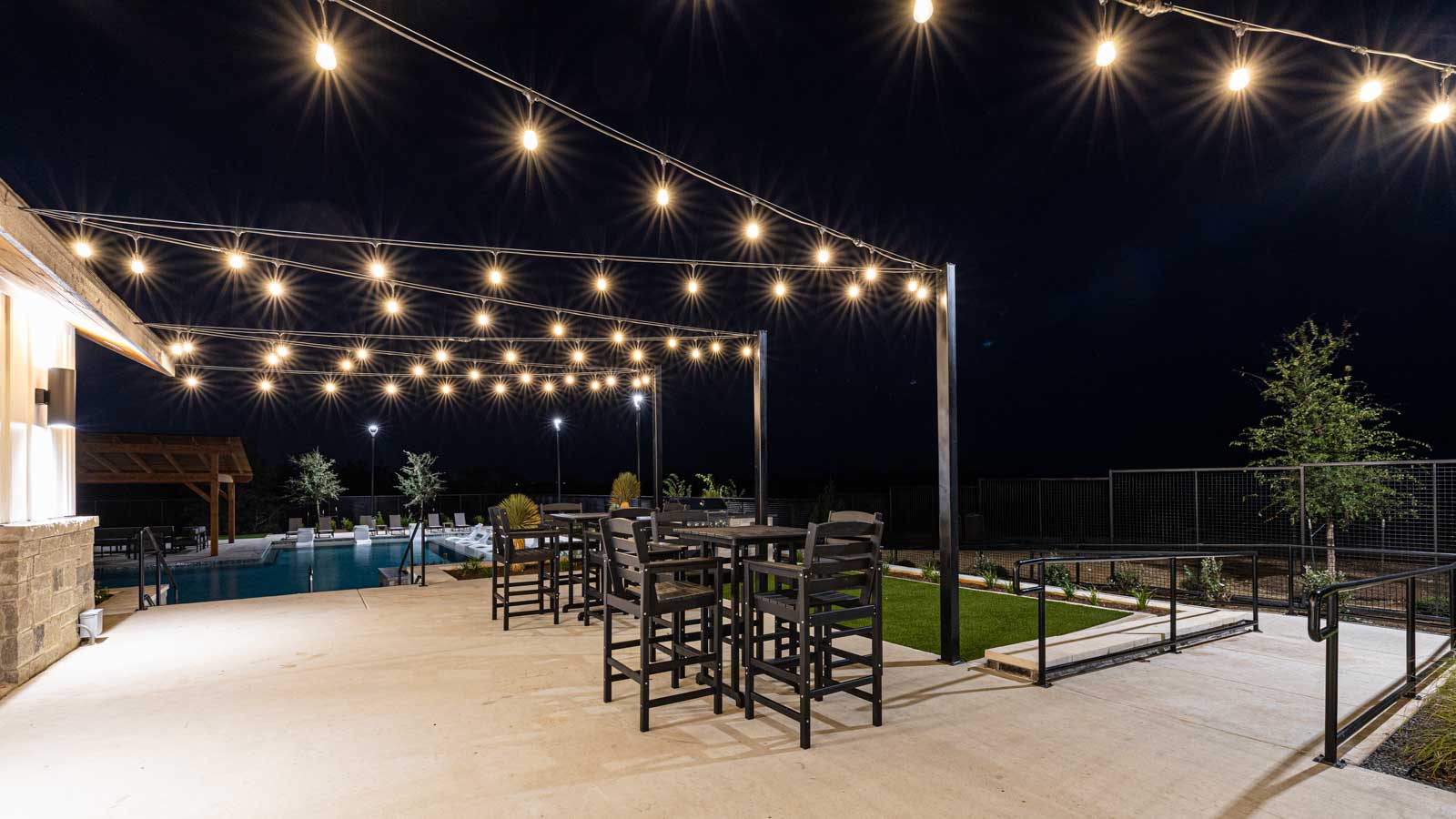 Amenity patio