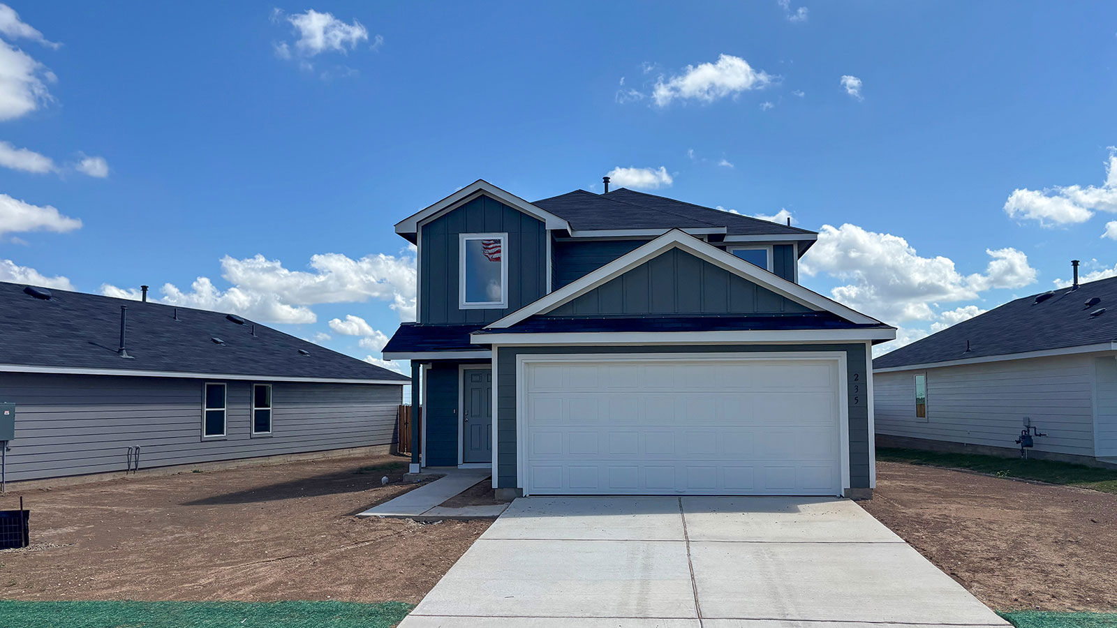 235 Howard Dr exterior