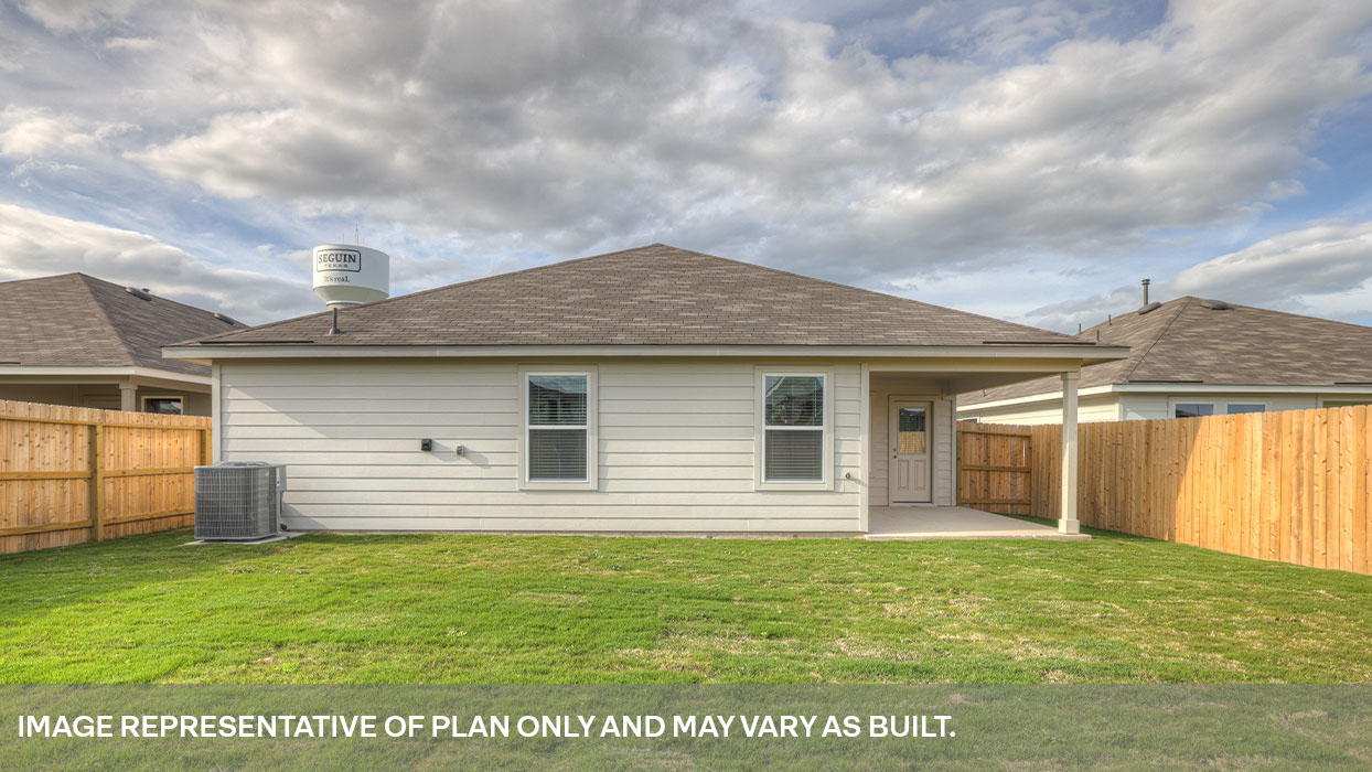 Navarro Fields Lakeway Covered Patio