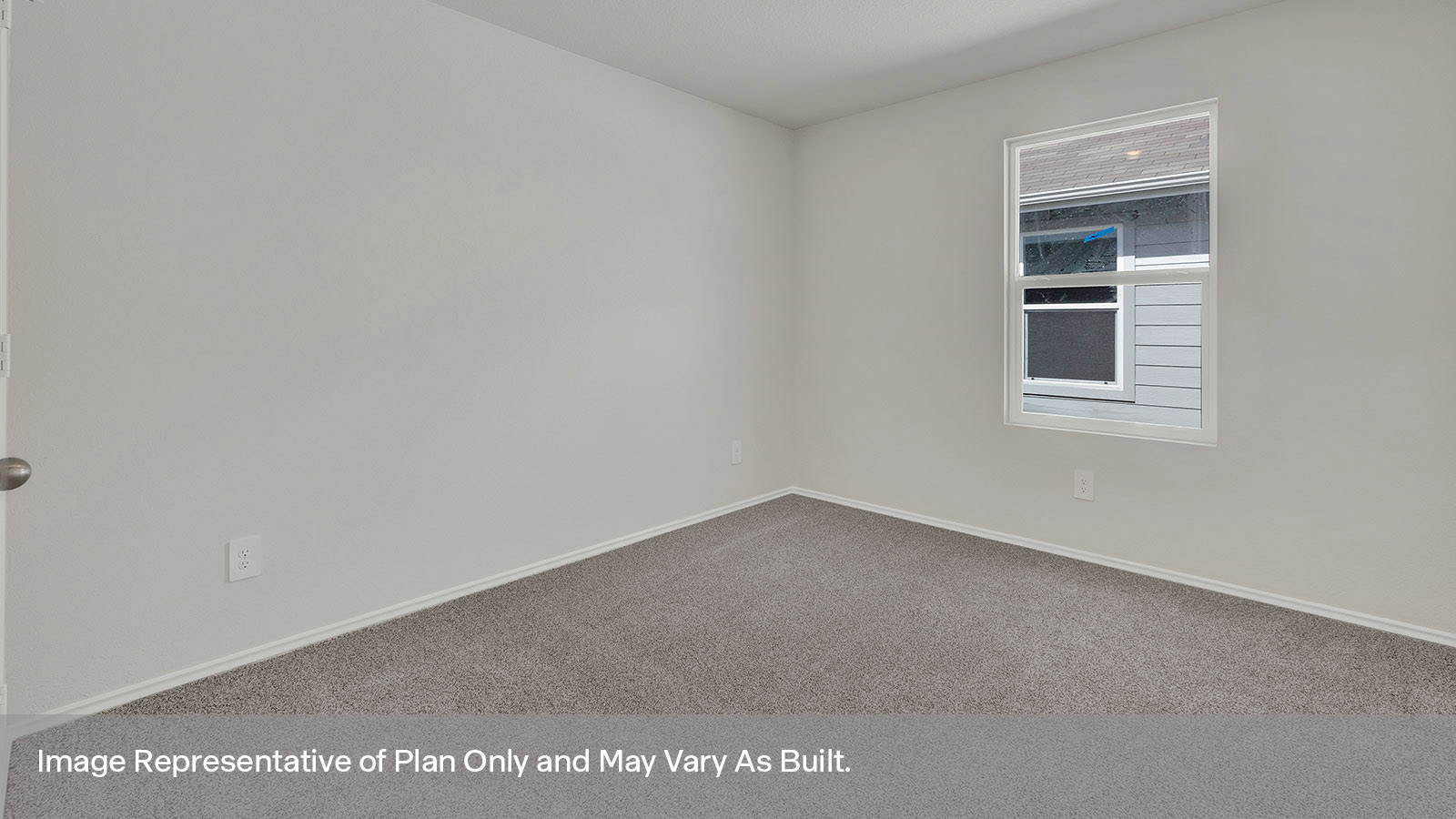 Secondary bedroom with carpeting and one window.