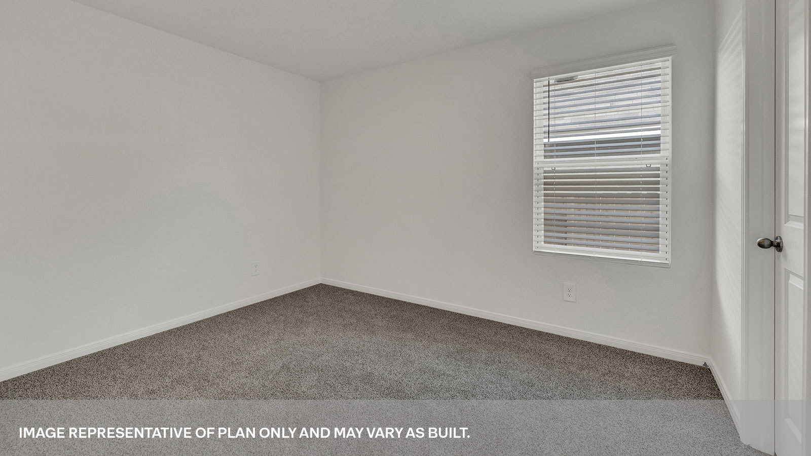 Second bedroom with carpeting and one window.