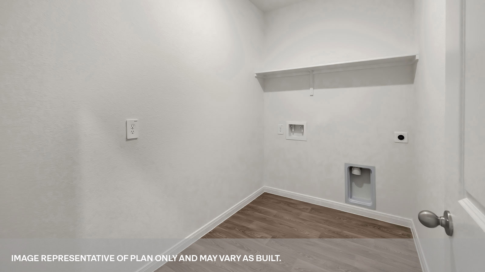 Laundry room with washer/dryer connections.