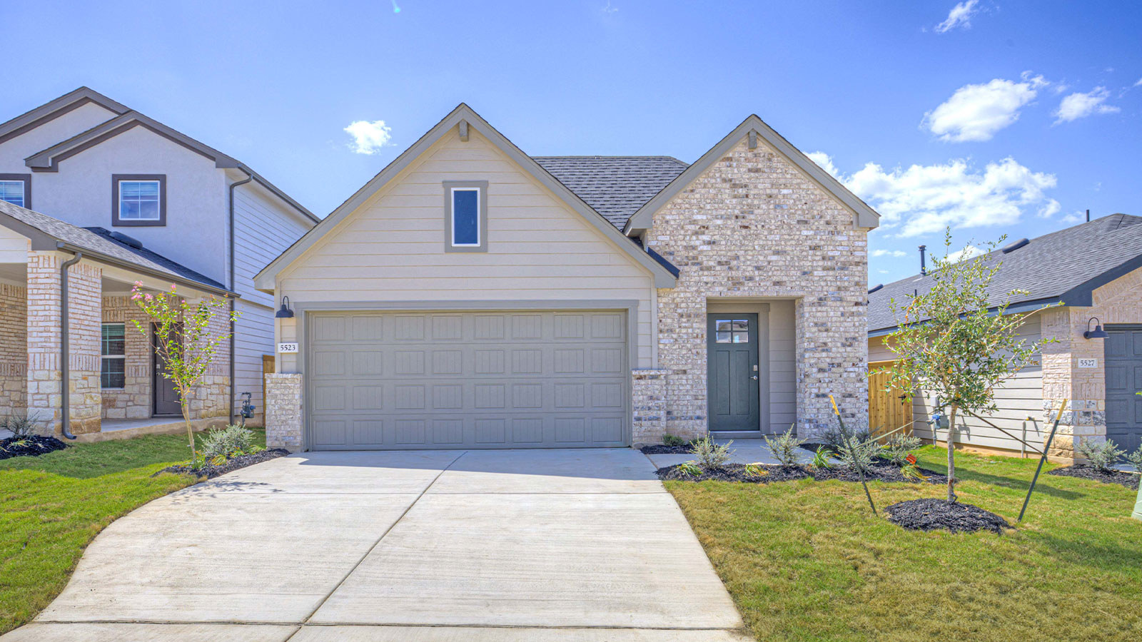 5523 Eula Ln exterior