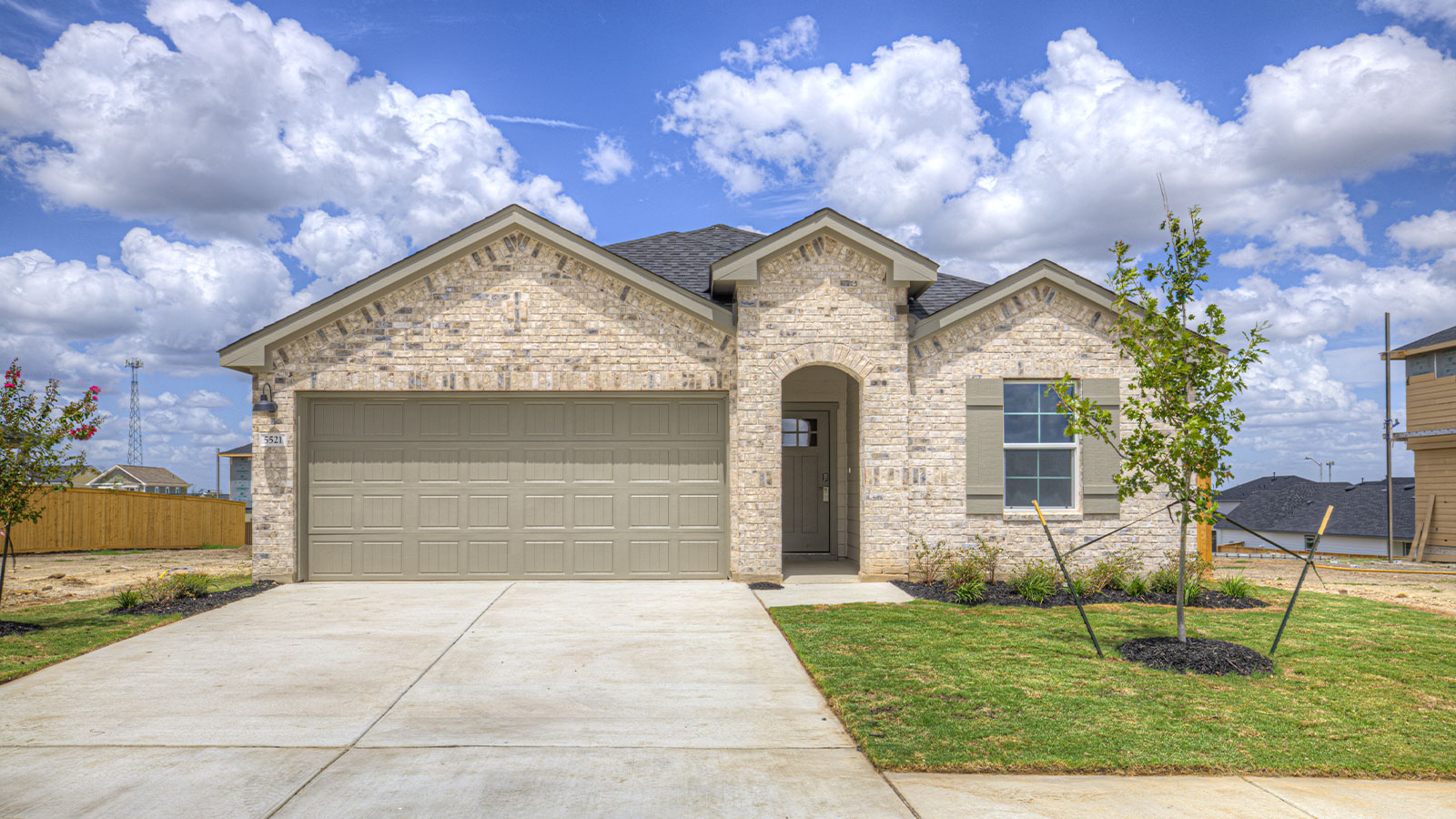5521 Daylight Dr exterior