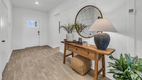 Irving Floorplan Entry and Hallway