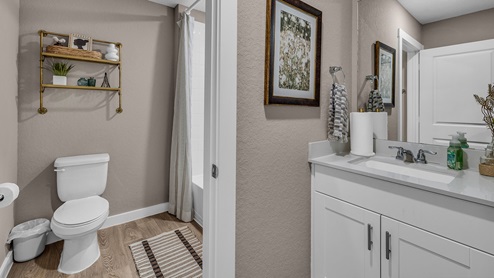 Irving Floorplan Bathroom 3