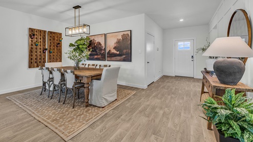 Sonoma Oaks Irving Floorplan Dining Room and Entry