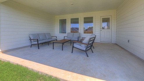 Irving Floorplan Back Patio and Yard
