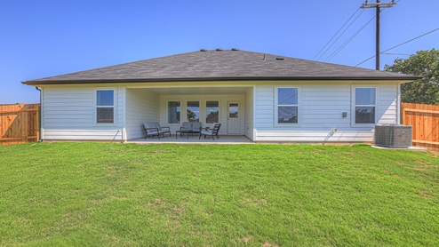 Irving Floorplan Back Yard