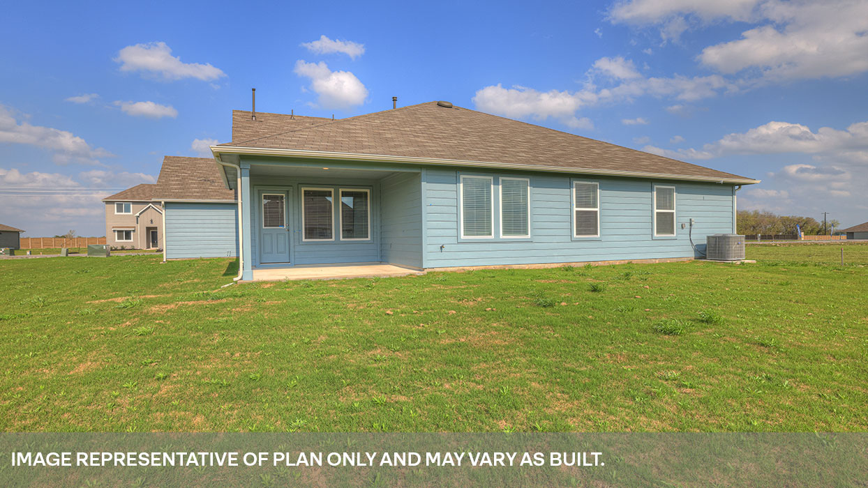 Sonoma Oaks Holden Floorplan Back Patio and Yard