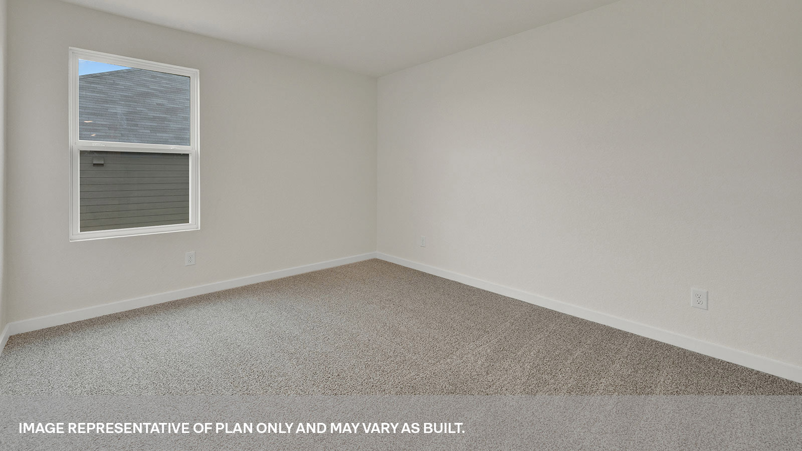 Secondary bedroom with carpeting and one window.